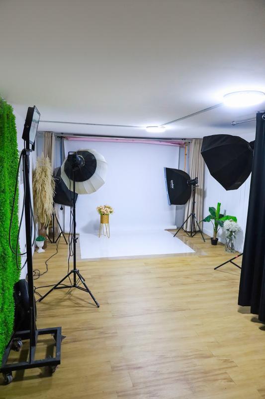 Estudio en Galeria Los Fabricantes